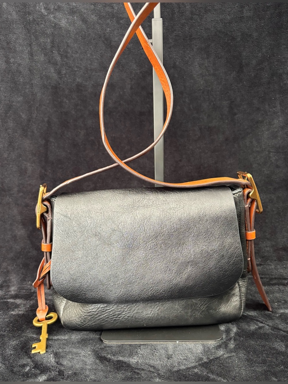 Fossil Harper ZB6759 Black Leather Crossbody Bag Brown Strap Key Charm Small